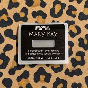 Mary Kay ChromaFusion Eyeshadow - Moss